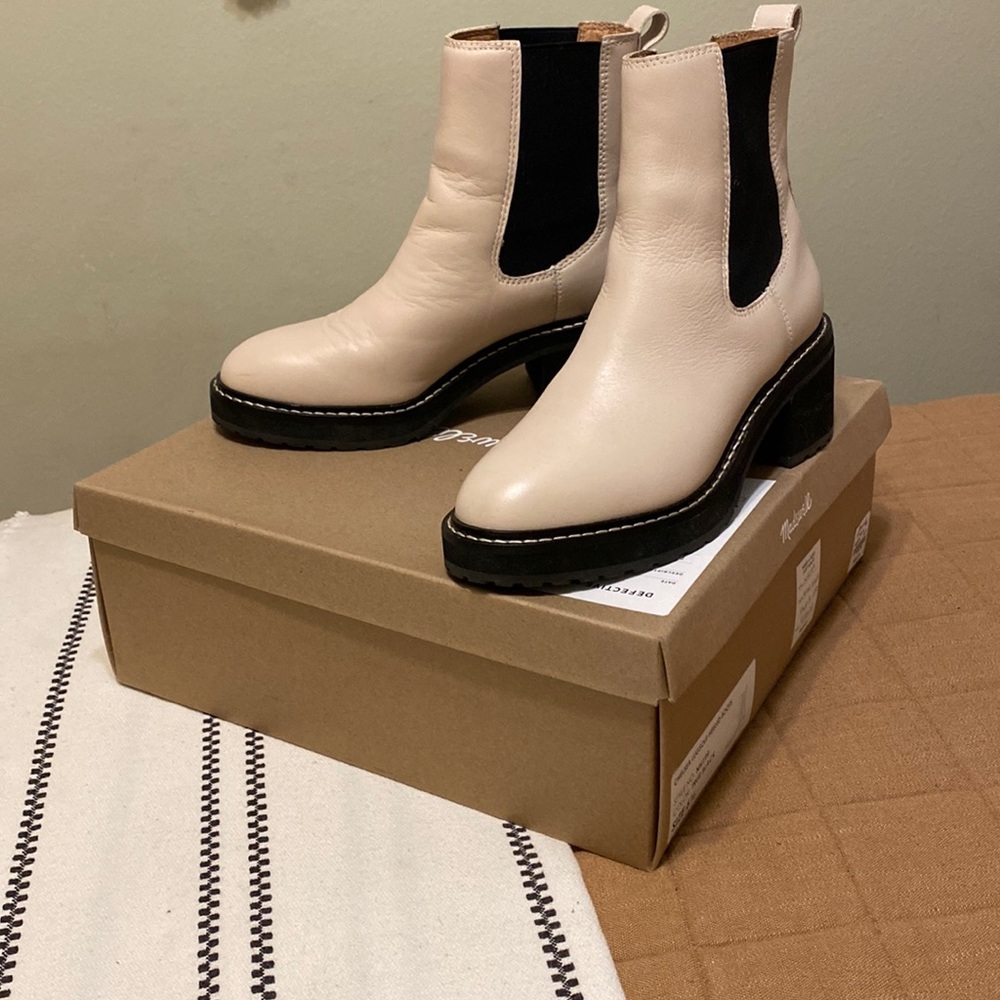 Madewell off-white boots like new